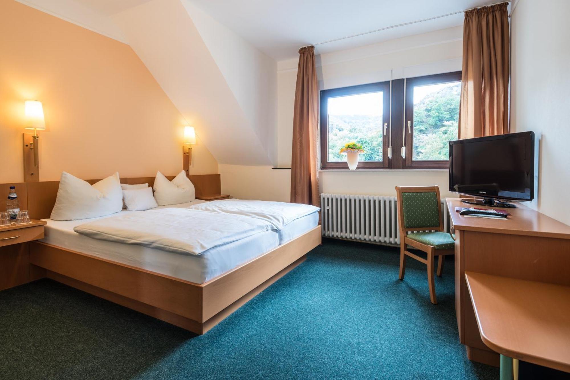 Hotel-Restaurant Ruland Altenahr Zewnętrze zdjęcie